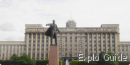 Moscow square (- Moskovskaïa ploshchad-) and statue of Lenin, Saint-Petersburg