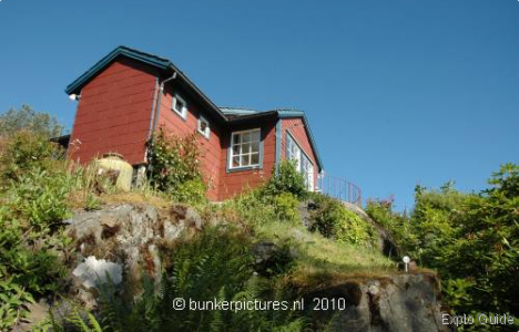 R636 SK, Special Command post bunker, now a days with house on top. ExploGuide - Off the Path Travel and Alternative Tourism database