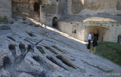 Montmajour Abbey necropole Explo-guide - Alternative travel database