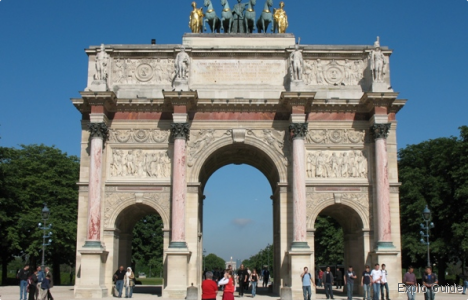 The Carrousel arch, near Les Tuileries ExploGuide - Off the beaten path travel and alternative tourism database, offtrack destinations