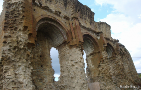 Ruins of Priory's church of Saint-André-de-Rosans