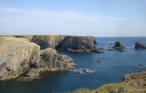 Needles of Port-Coton Explo-guide - Alternative travel database