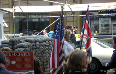Checkpoint Charlie, Berlin Checkpoint Charlie, Berlin