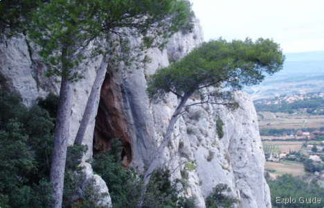 ExploGuide - Off the Path Travel and Alternative Tourism database