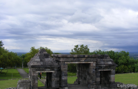 Main Gate of Queen Boko ExploGuide - Off the Path Travel and Alternative Tourism database