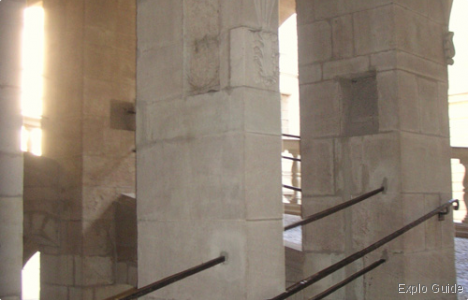 Geneva City Hall horse ramp Explo-guide - Alternative travel database