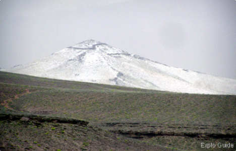 Tislit and Isli lakes, Imilchil, Atlas Tislit and Isli lakes, Imilchil, Atlas