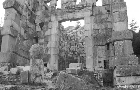 Niha Roman temples