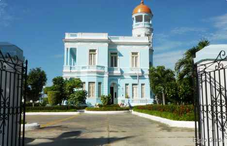 Hotel Palacio Azul, Cienfuegos, Punta Gorda, Cienfuegos ExploGuide - Off the beaten path travel and alternative tourism database, offtrack destinations