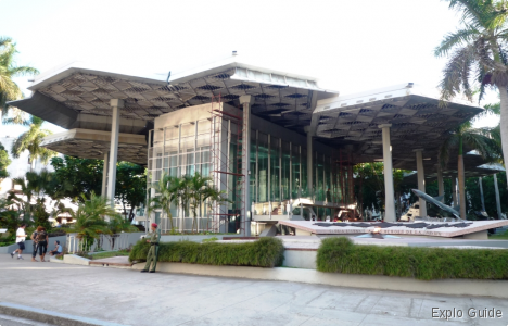 Museo de la Revolucion, La Habana, Granma memorial ExploGuide - Off the beaten path travel and alternative tourism database, offtrack destinations