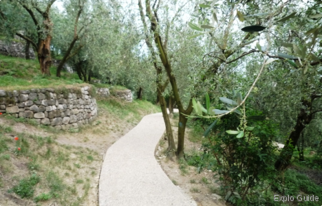ExploGuide - Off the beaten path travel and alternative tourism database, offtrack destinations