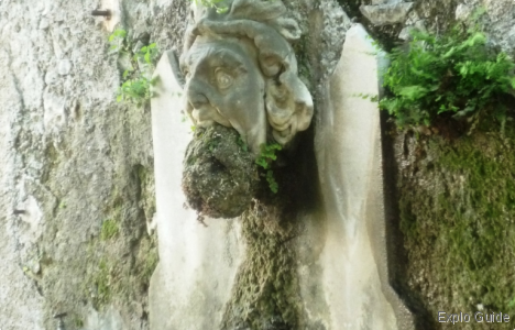 Villa Monastero gardens, Varenna, Como lake, fountain ExploGuide - Off the beaten path travel and alternative tourism database, offtrack destinations