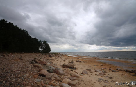 Veczemes Red cliffs, Mantini, Salacgrïva ExploGuide - Off the Path Travel and Alternative Tourism database