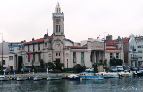 Palais consulaire de Sète Art Déco building ExploGuide - Off the Path Travel and Alternative Tourism database