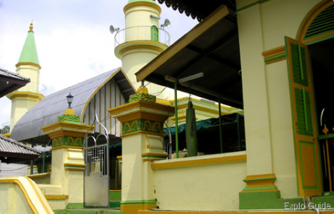 Penyengat island, Bintan ExploGuide - Off the beaten path travel and alternative tourism database, offtrack destinations