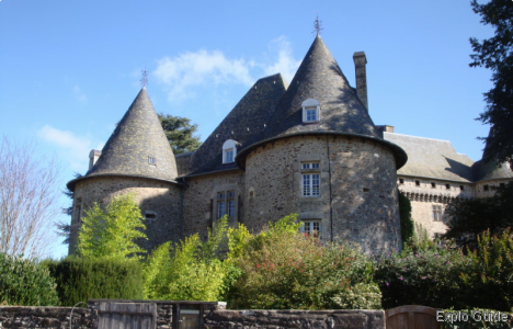 Castle and gardens, Pompadour, Corrèze Explo-guide - Alternative travel database
