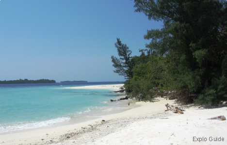 Kepulauan Seribu (Thousand Islands) ExploGuide - Off the Path Travel and Alternative Tourism database