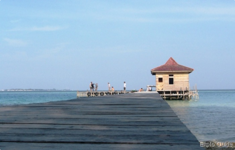 Kepulauan Seribu (Thousand Islands) ExploGuide - Off the Path Travel and Alternative Tourism database