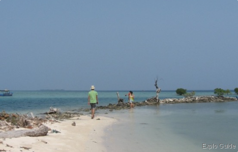 Kepulauan Seribu (Thousand Islands) ExploGuide - Off the Path Travel and Alternative Tourism database
