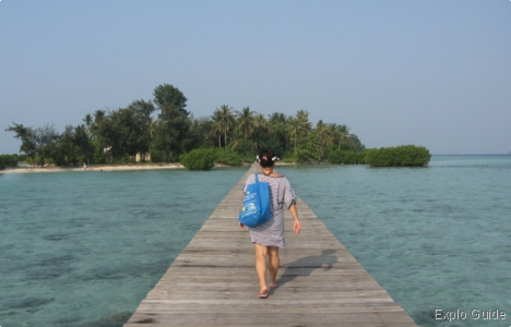 Kepulauan Seribu (Thousand Islands) ExploGuide - Off the Path Travel and Alternative Tourism database