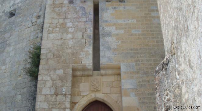 Castle of La Brède, Gironde Explo-guide - Alternative travel database