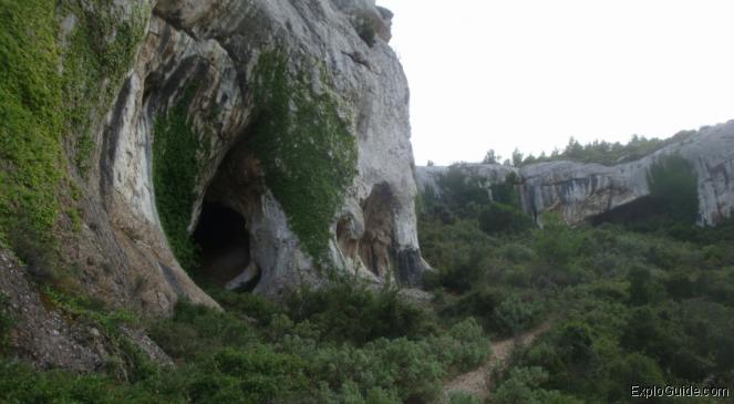 ExploGuide - Off the Path Travel and Alternative Tourism database