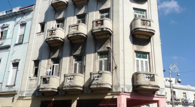 Art Deco Building, Centro Habana ExploGuide - Off the beaten path travel and alternative tourism database, offtrack destinations