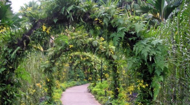 ExploGuide - Off the beaten path travel and alternative tourism database, offtrack destinations